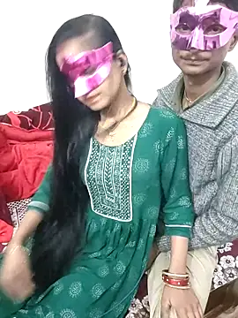 LOVE568 online show from December 18, 2025, 4:33 pm