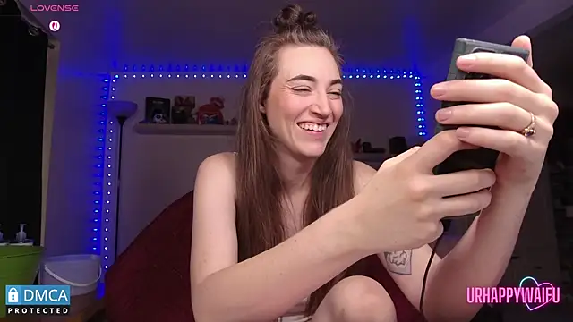 Snapshot of urhappywaifu chatting on October 4, 2025, 12:12 am urhappywaifu online show from October 4, 2025, 12:12 am