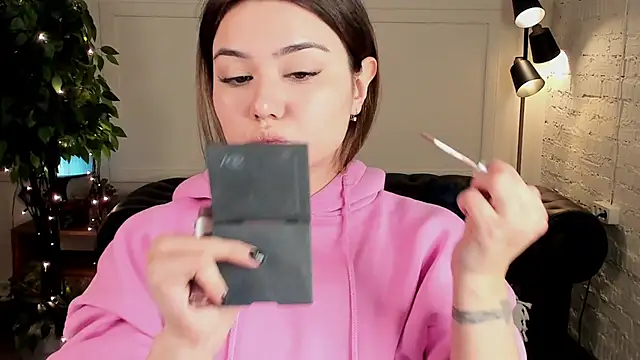 Dark Moni online show from January 16, 2026, 2:48 am