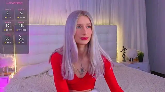 Monica Leen online show from February 8, 2026, 6:33 am