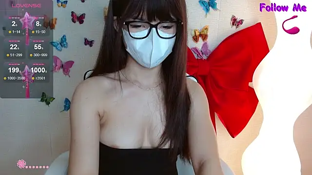 Snapshot of Boobyy-Bae chatting on October 9, 2025, 3:29 am Boobyy-Bae online show from October 9, 2025, 3:29 am