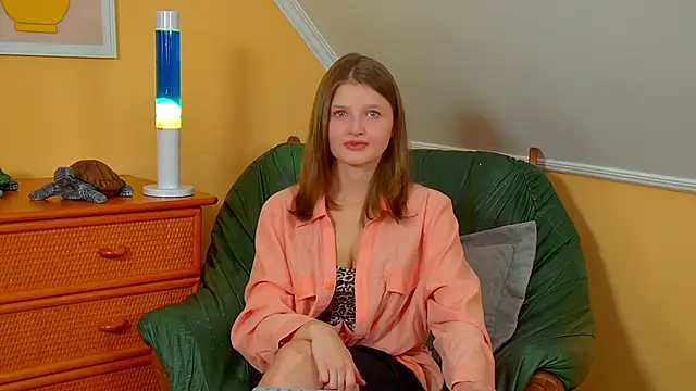 Snapshot of JaneRosen chatting on October 18, 2025, 8:16 am JaneRosen online show from October 18, 2025, 8:16 am