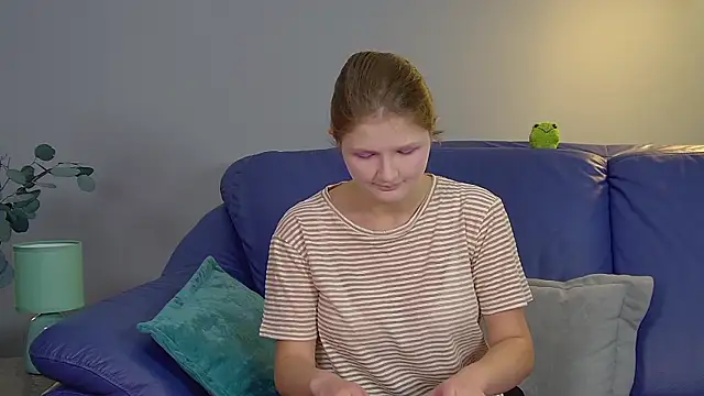 Snapshot of JaneRosen chatting on September 14, 2025, 6:25 am JaneRosen online show from September 14, 2025, 6:25 am