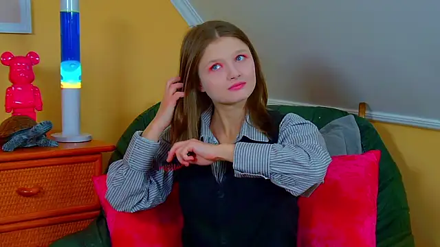 Snapshot of JaneRosen chatting on September 17, 2025, 6:15 am JaneRosen online show from September 17, 2025, 6:15 am