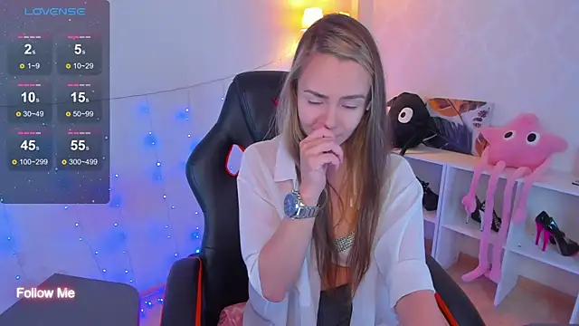 Little Rockk online show from October 6, 2025, 4:24 am