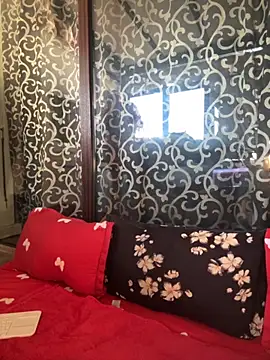 Snapshot of emmasweett11 chatting on October 21, 2025, 11:09 am emmasweett11 online show from October 21, 2025, 11:09 am