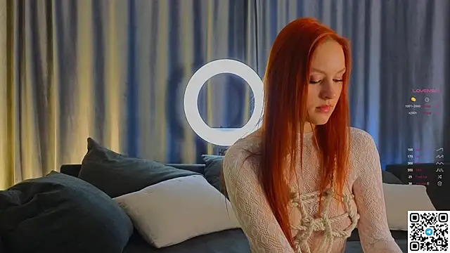 Snapshot of GildedKitten chatting on September 20, 2025, 6:02 pm GildedKitten online show from September 20, 2025, 6:02 pm