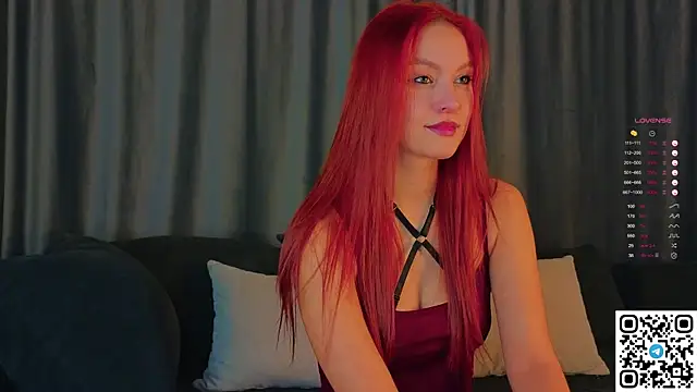 Snapshot of GildedKitten chatting on October 3, 2025, 5:25 pm GildedKitten online show from October 3, 2025, 5:25 pm