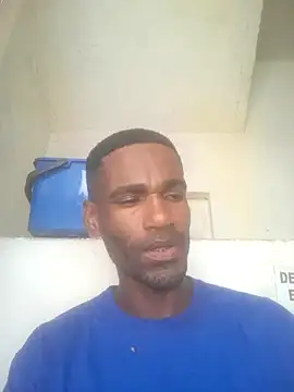 negrobrazil92 online show from October 28, 2025, 5:01 pm