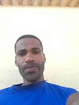 negrobrazil92 online show from September 9, 2025, 11:19 am