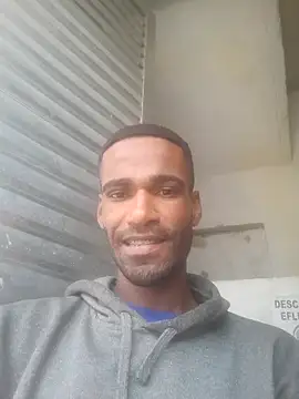 negrobrazil92 online show from October 30, 2025, 1:42 pm