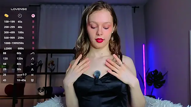 Tender beauty online show from June 3, 2026, 5:17 pm