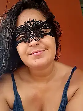 RaphinhaSanches online show from March 31, 2026, 1:57 pm