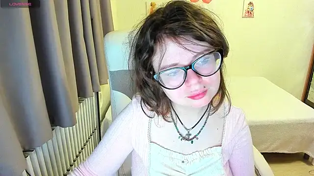 Snapshot of MilisaSweet777 chatting on October 4, 2025, 7:15 pm MilisaSweet777 online show from October 4, 2025, 7:15 pm