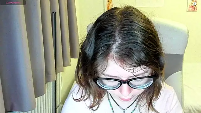 Snapshot of MilisaSweet777 chatting on October 12, 2025, 7:15 pm MilisaSweet777 online show from October 12, 2025, 7:15 pm