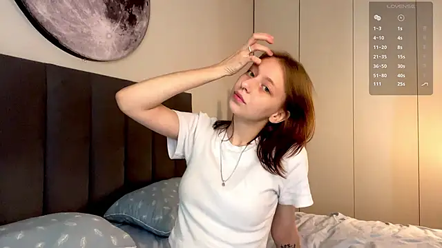 EllieDream online show from September 14, 2025, 7:09 am