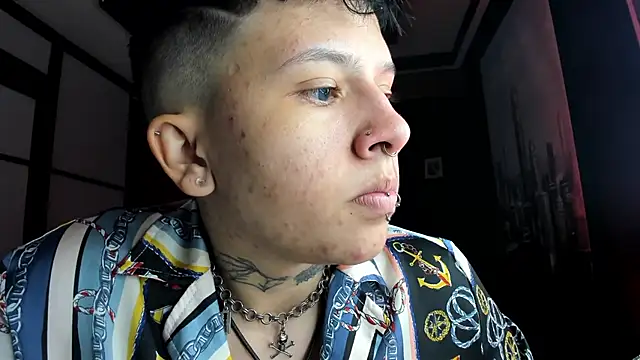 AlanRed  online show from October 20, 2025, 8:42 pm