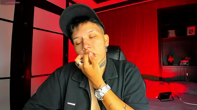 AlanRed  online show from October 19, 2025, 8:44 pm