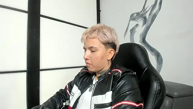 AlanRed  online show from September 22, 2025, 4:18 am