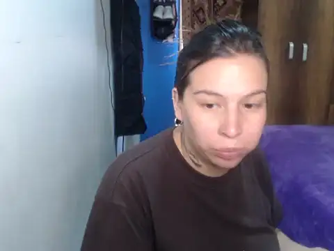 cloequeen15 online show from February 28, 2026, 10:31 pm