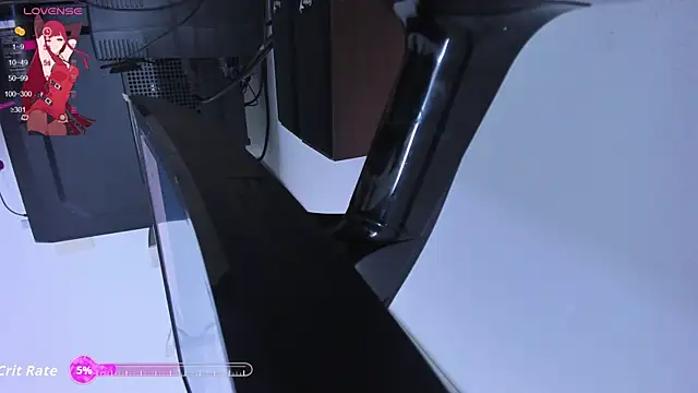 Snapshot of emyswett chatting on October 14, 2025, 12:50 pm emyswett online show from October 14, 2025, 12:50 pm