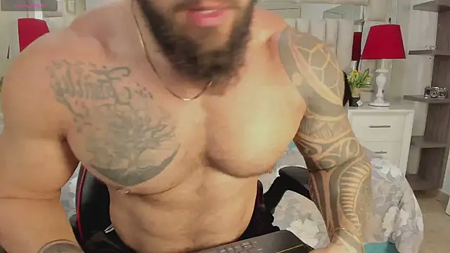 college muscle ass1 online show from October 14, 2025, 1:01 pm