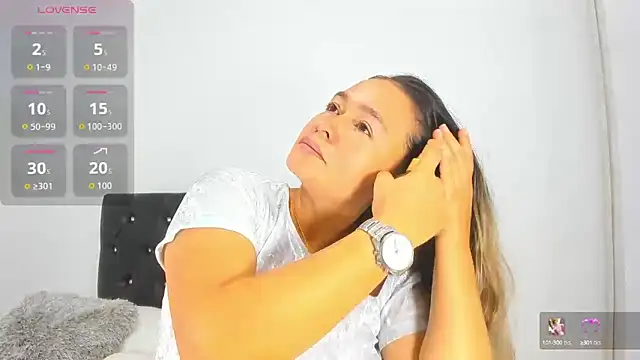 Natalya lopez online show from September 11, 2025, 1:44 pm