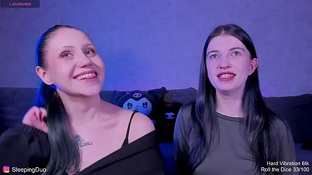 Threesomebabes online show from May 30, 2026, 6:02 pm