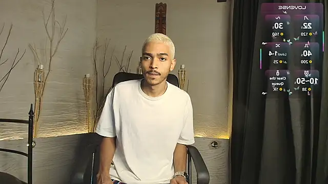 MarcusRain  online show from October 19, 2025, 8:22 pm