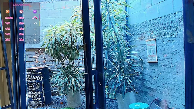 MarcusRain  online show from September 16, 2025, 7:48 pm