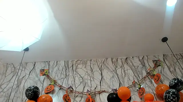 Snapshot of EXOTIC_EBONY_ chatting on October 21, 2025, 7:02 pm EXOTIC EBONY online show from October 21, 2025, 7:02 pm