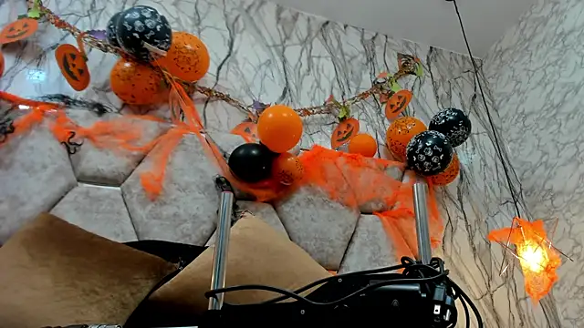 Snapshot of EXOTIC_EBONY_ chatting on October 23, 2025, 6:06 pm EXOTIC EBONY online show from October 23, 2025, 6:06 pm