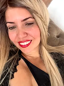 becca scotts online show from October 16, 2025, 12:35 pm