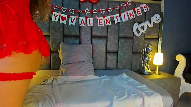 becca scotts online show from September 22, 2025, 1:06 pm