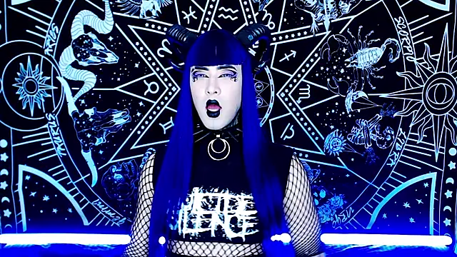 naomi satan online show from November 26, 2025, 12:43 am