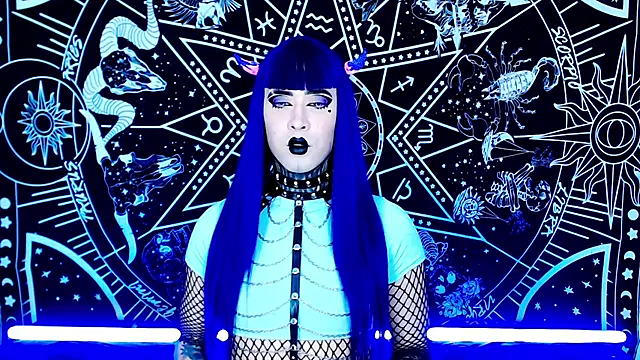 naomi satan online show from November 25, 2025, 12:22 am