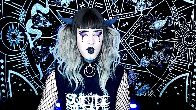 naomi satan online show from November 14, 2025, 1:20 am