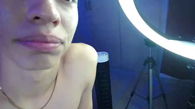 Snapshot of Justin_gray_ chatting on September 8, 2025, 8:41 pm Justin gray online show from September 8, 2025, 8:41 pm