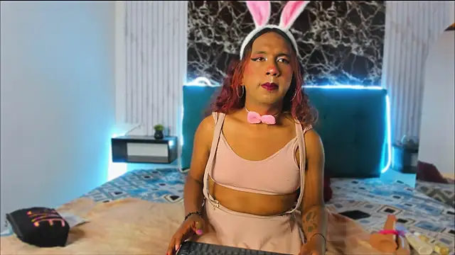 Snapshot of vall0leth_ chatting on October 24, 2025, 3:33 pm vall0leth  online show from October 24, 2025, 3:33 pm