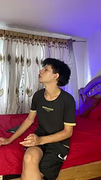 Snapshot of bjorn_andresen_ chatting on October 22, 2025, 7:24 pm bjorn andresen  online show from October 22, 2025, 7:24 pm