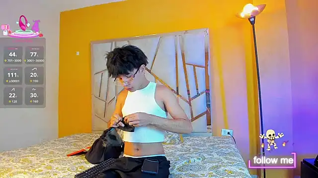 Snapshot of bjorn_andresen_ chatting on October 30, 2025, 7:00 pm bjorn andresen  online show from October 30, 2025, 7:00 pm