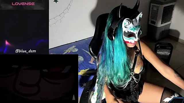 bluesubmissive online show from July 15, 2026, 3:46 am
