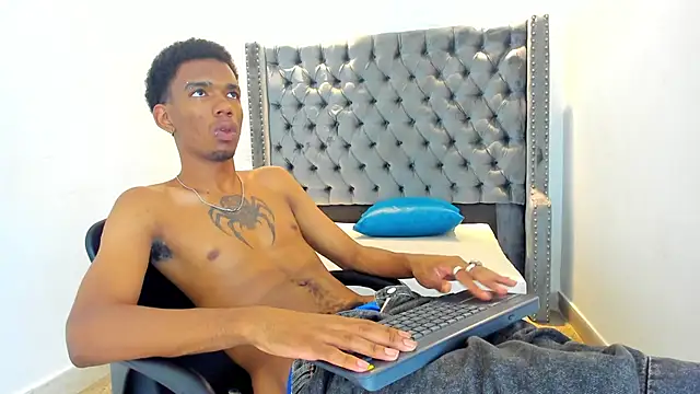 nero reyd online show from March 15, 2026, 12:56 pm