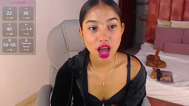 Snapshot of Milaa_Star_ chatting on September 18, 2025, 3:53 am Milaa Star online show from September 18, 2025, 3:53 am