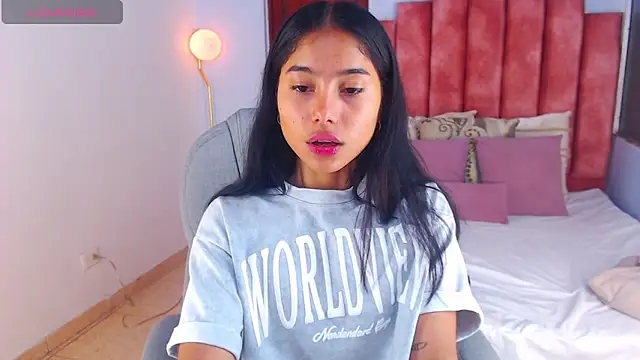 Snapshot of Milaa_Star_ chatting on October 11, 2025, 3:40 am Milaa Star online show from October 11, 2025, 3:40 am