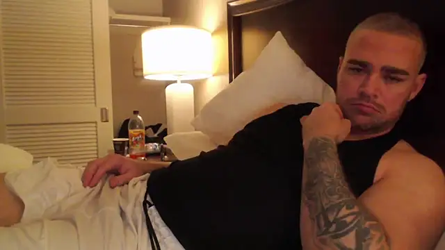 Snapshot of Dallasbest214 chatting on September 26, 2025, 3:57 am Dallasbest214 online show from September 26, 2025, 3:57 am