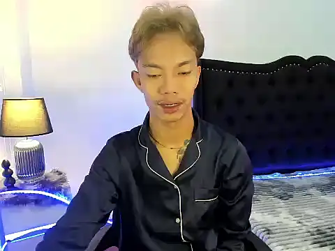 jersthebigfuckerxxx online show from October 5, 2025, 10:22 pm