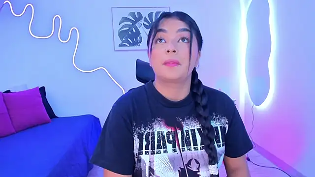 kylerose07 online show from September 21, 2025, 1:33 am