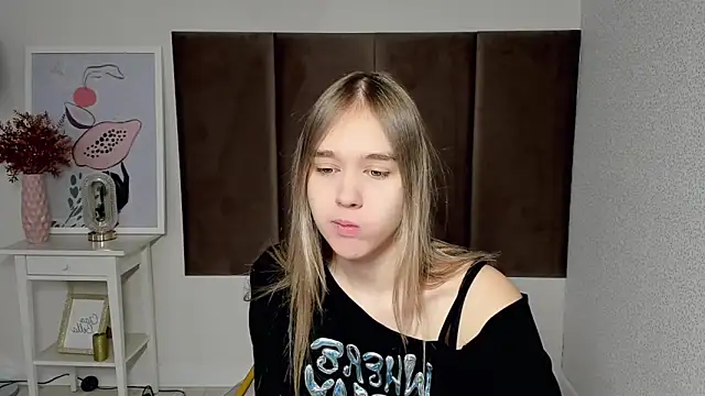 Vel1ka online show from October 18, 2025, 4:14 am