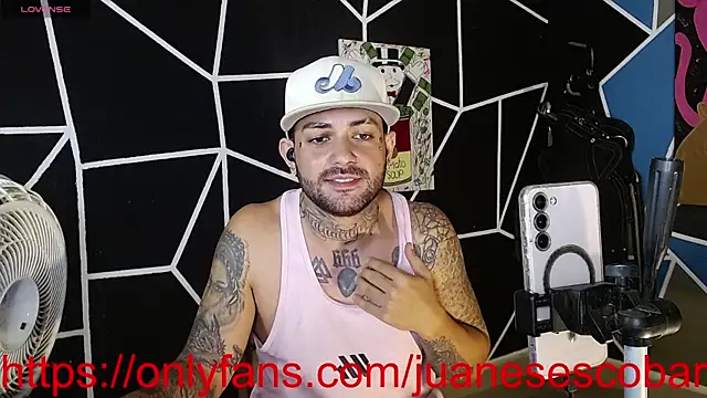 nicolastorres99 online show from October 7, 2025, 2:23 am